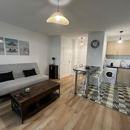 Appartement Avec Jardin A Rochefort Buitenkant foto